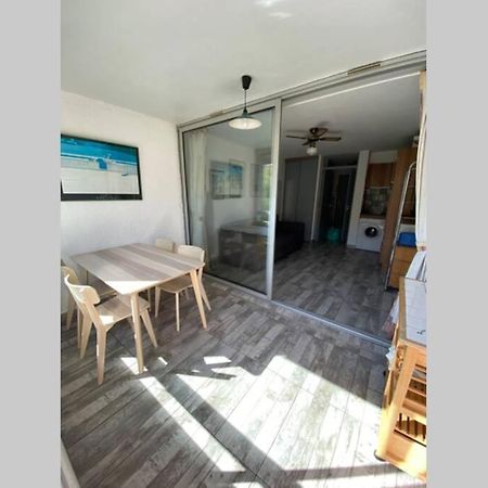 Spacieux Studio Sur Le Port De Hyères Exterior foto